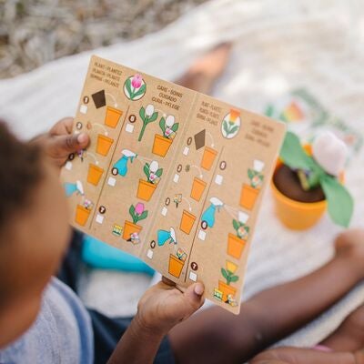 Melissa & Doug Let's Explore Hagelekesett med 2 Blomster