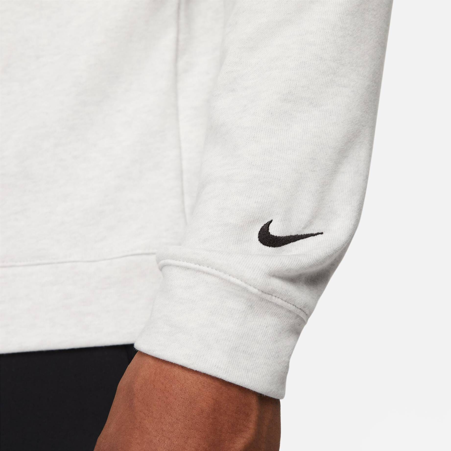 Nike| Herren Sweatshirt TRACK CLUB