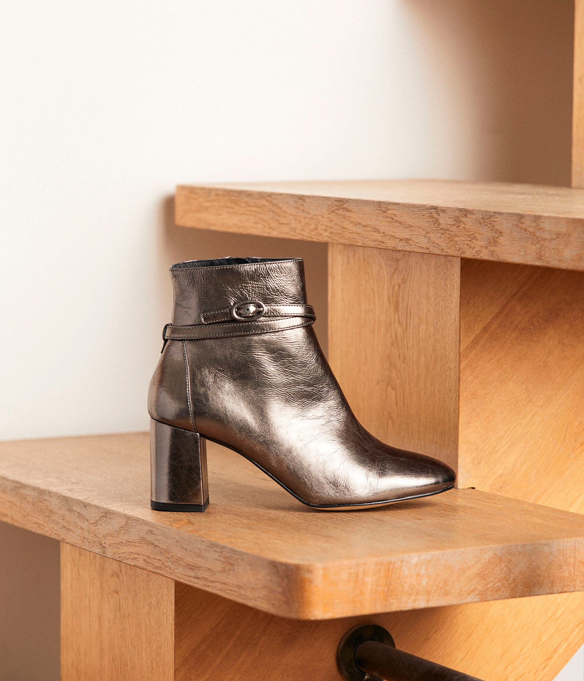 Boots talon argent Besse