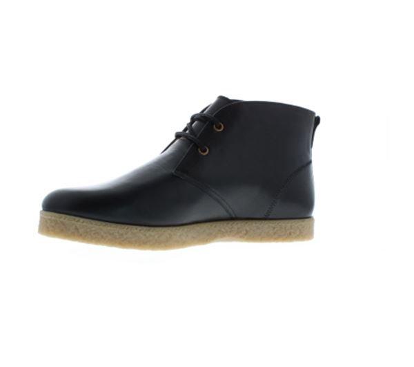 Farah Jonah Chukka Boots