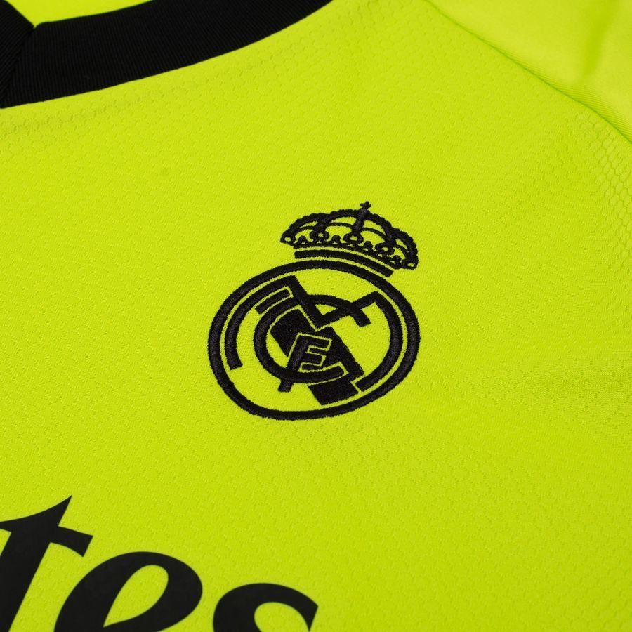 Real Madrid 3ème Maillot de Gardien Domicile 2024/25