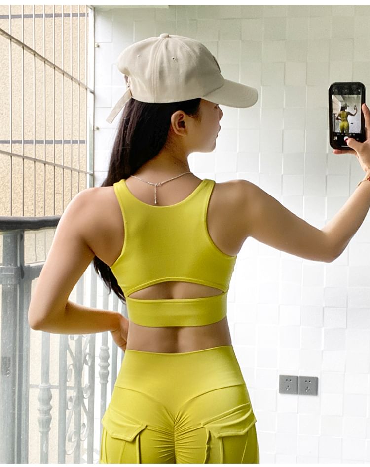 Engiko - Cutout Plain Sportbeha