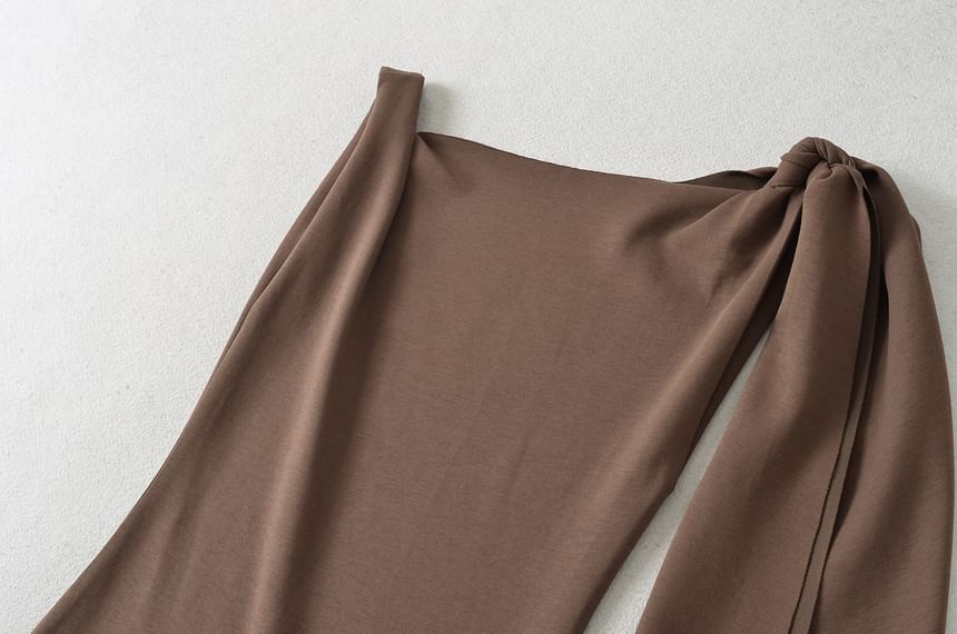 Asiris - Mouwloze asymmetrische effen maxi-A-lijnjurk