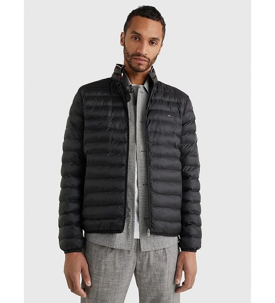 Jaqueta Tommy Hilfiger Core Packable, preta
