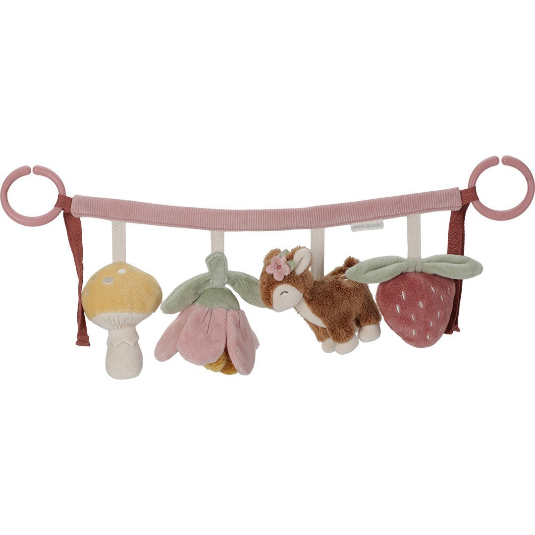 Little dutch wagenspanner fairy garden