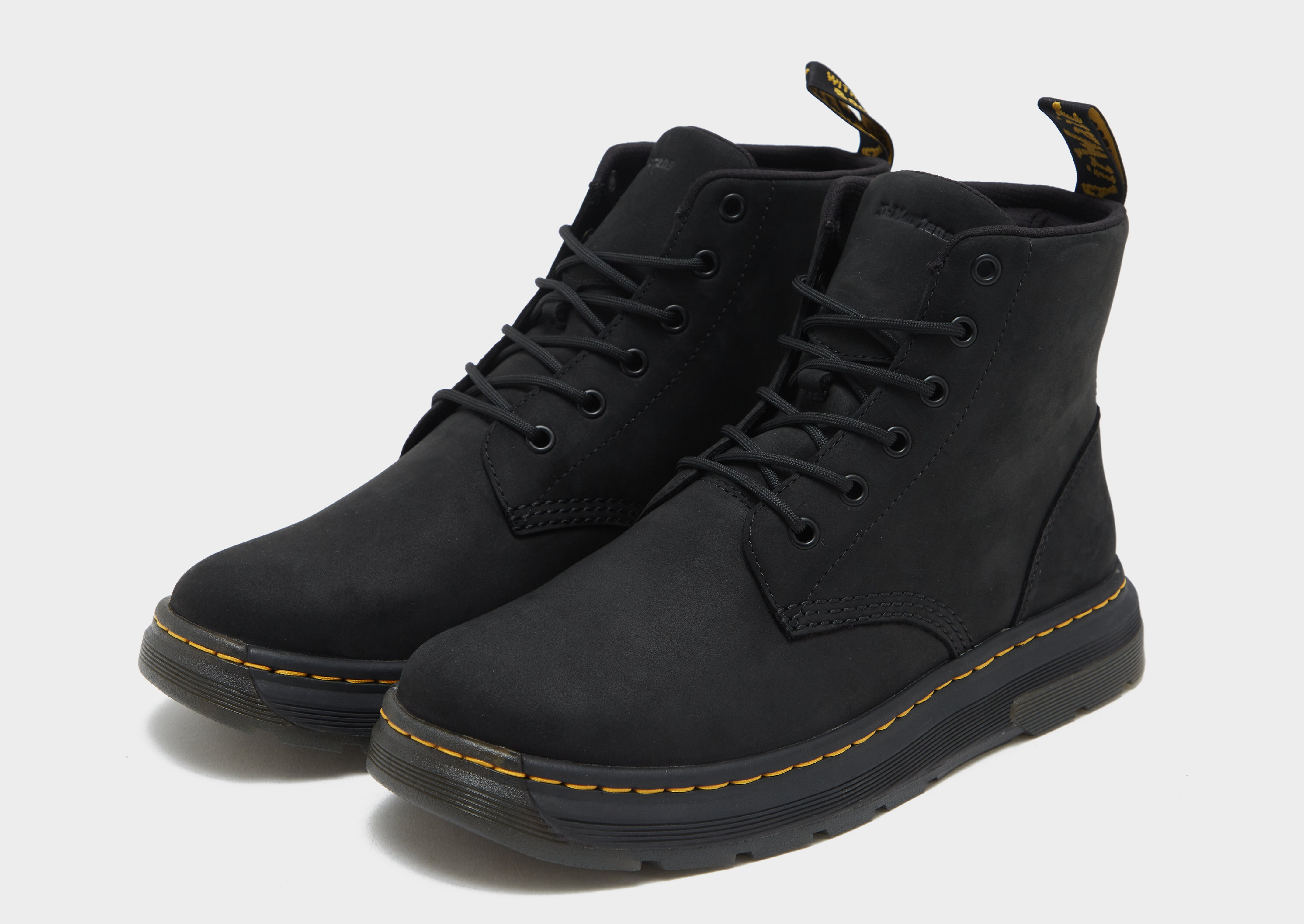 Dr. Martens Crewson Chukka Suede Homme