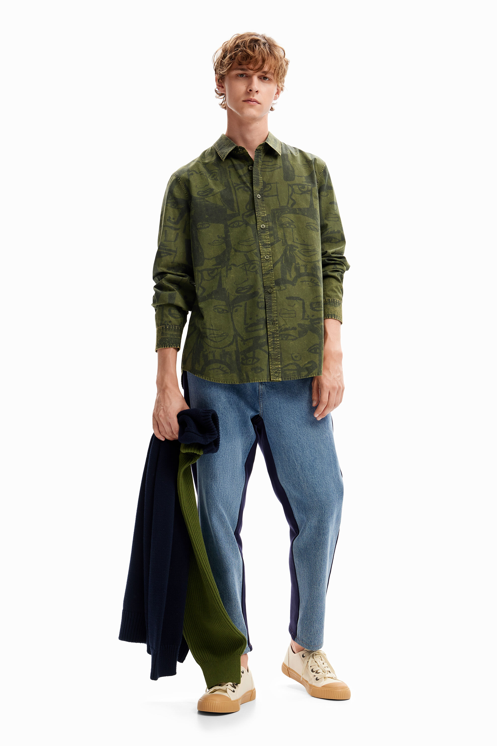 Chemise visages acid wash