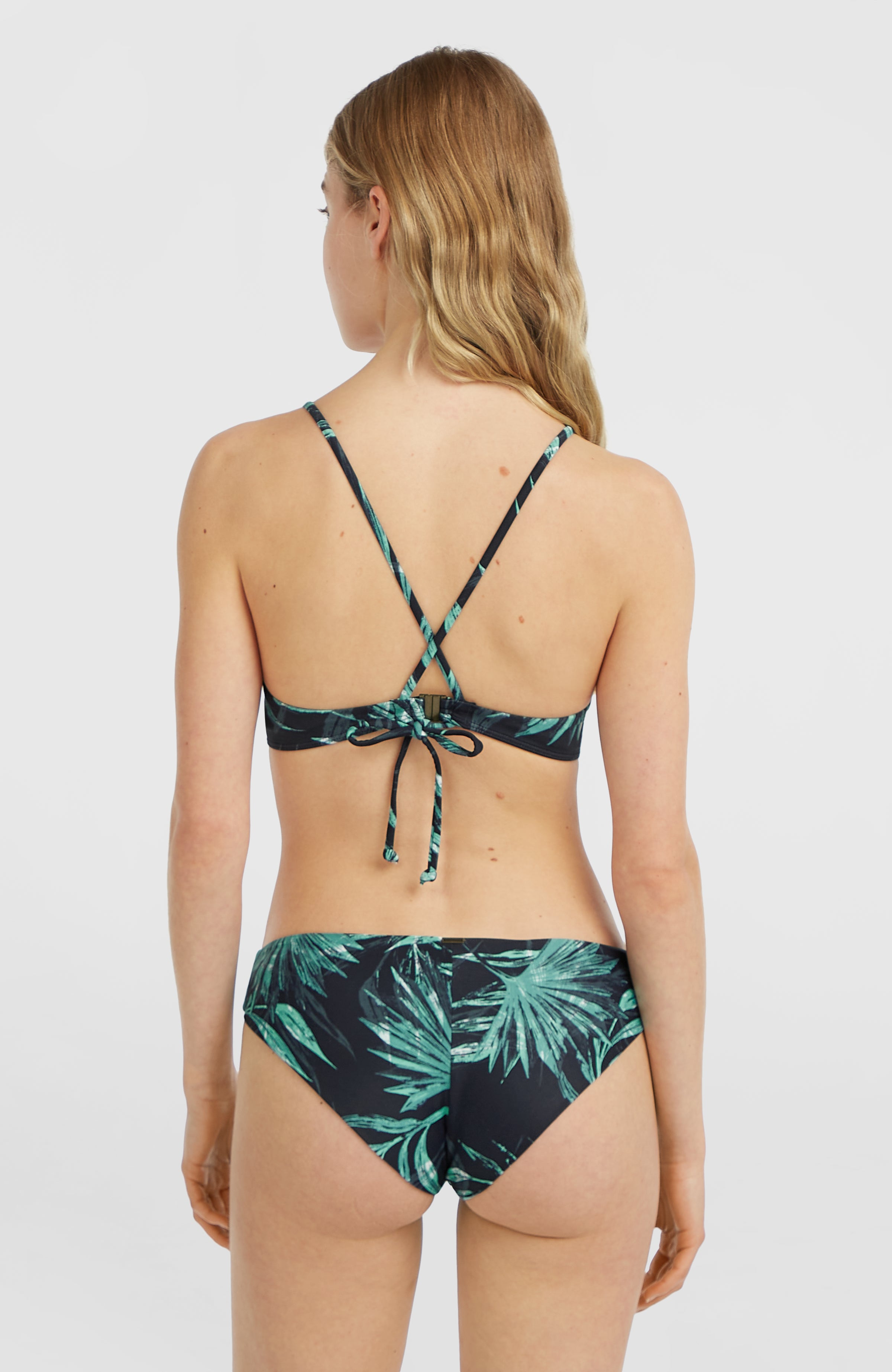 Baay Maoi bikiniset