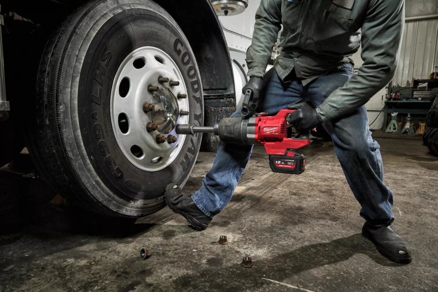 Milwaukee M18 ONEFHIWF1D-0C 18V Li-ion accu Slagmoersleutel body met frictiering en lange aandrijfas body in HD Box - 1