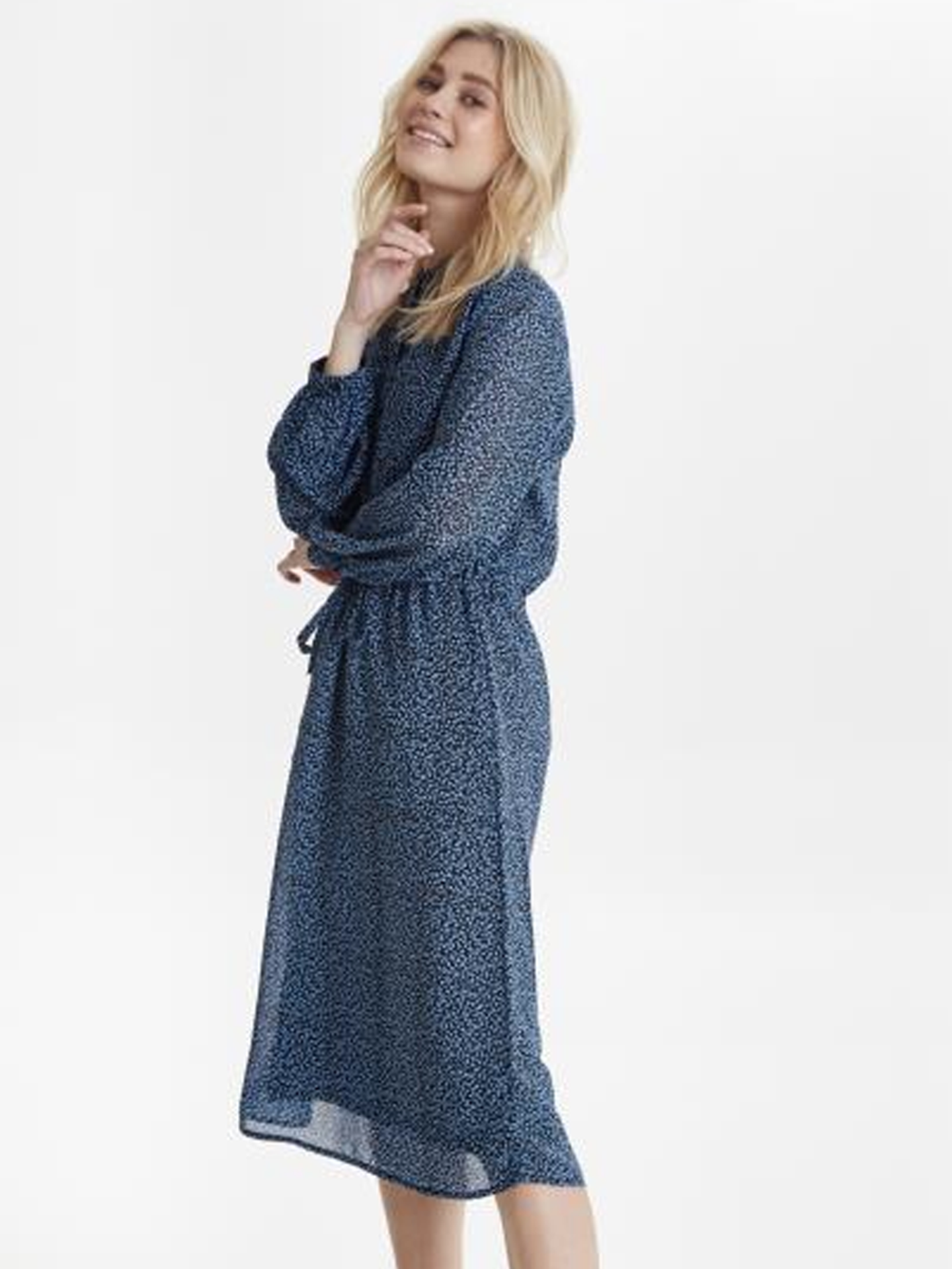 Viktoria Dress