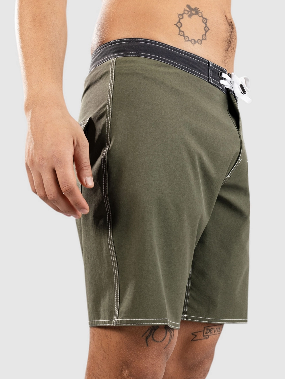 Rivvia Projects Logger 18' Boardshorts olive black