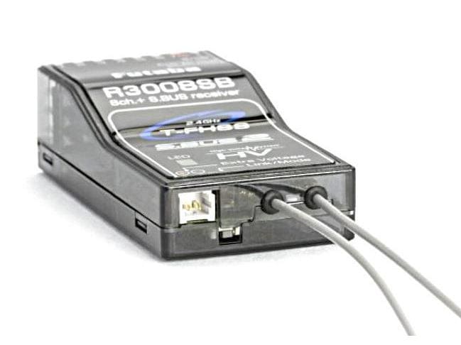 Futaba Empfänger R3008SB 10-Kanal-Empfänger mit Telemetrie-Funktion