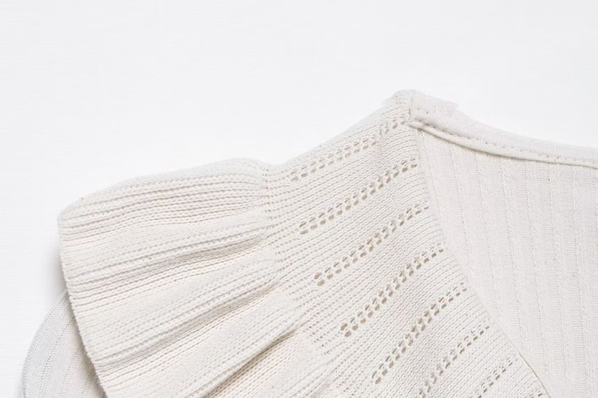Avauntgardo - Vest met ruchekraag, strikaccent en knoopjes