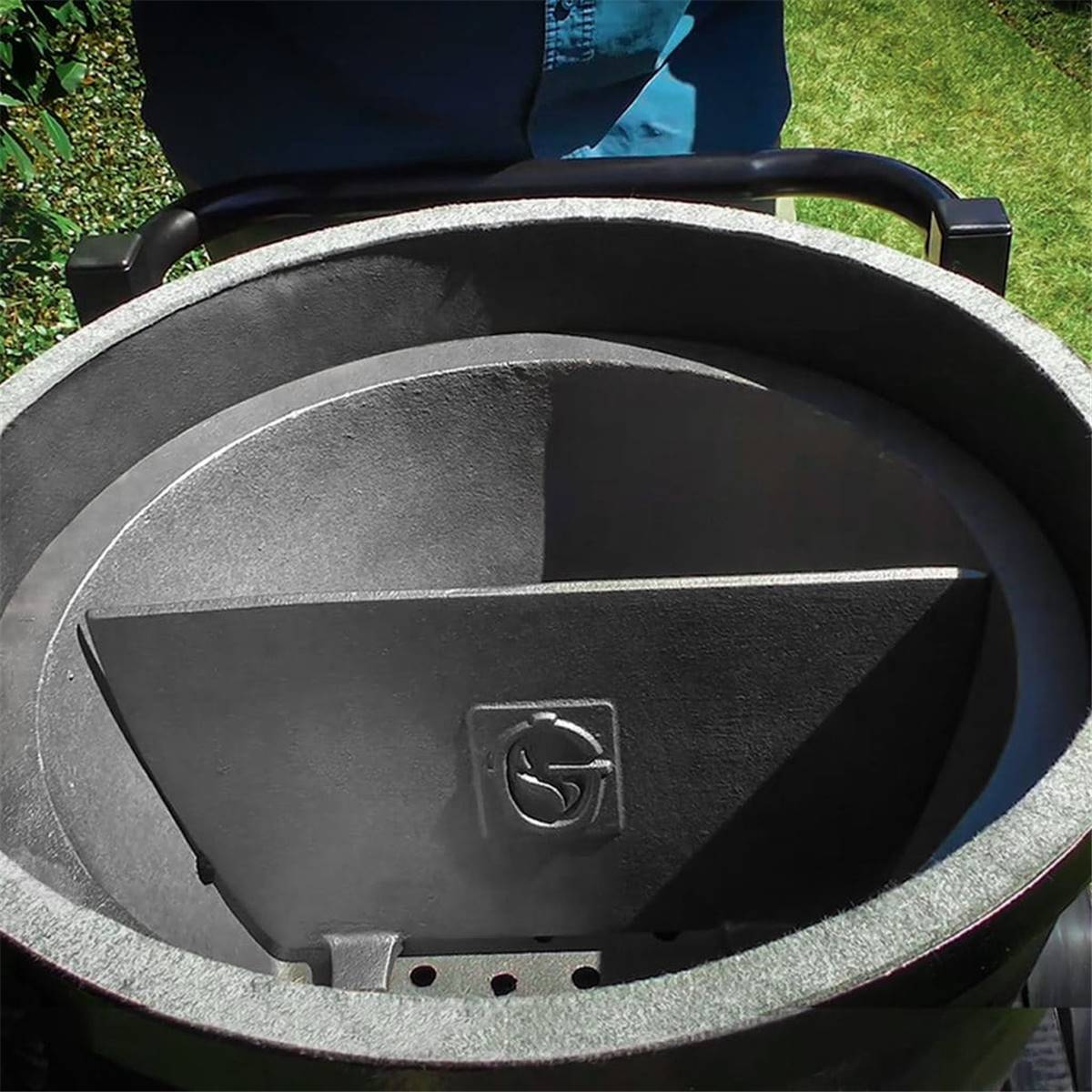 Séparateur de foyer pour cuisson indirecte sur kamado fonte goldens