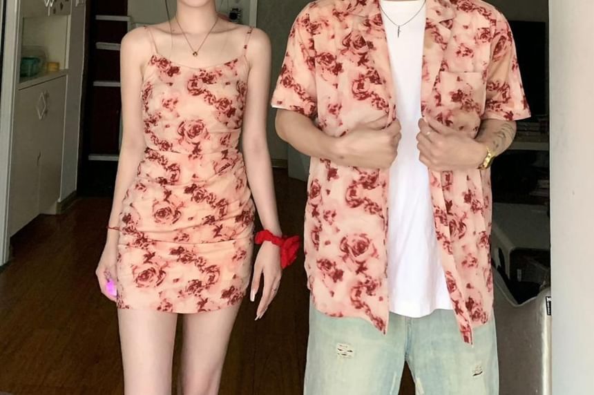 Azure - Koppel bijpassende korte mouwen kraag bloemenprint shirt / spaghettibandjes mini kokerjurk