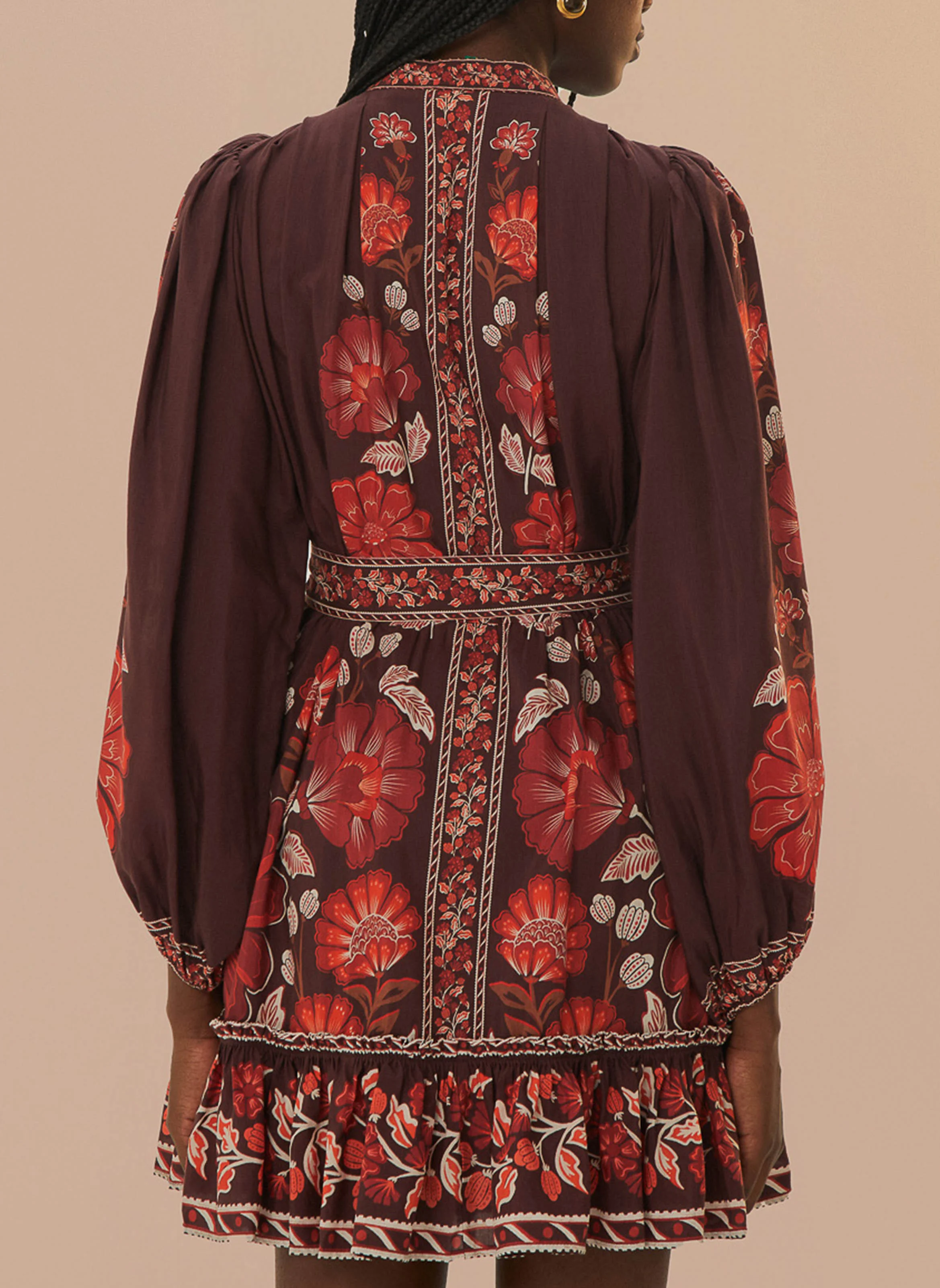 Robe courte en tapisserie | Marron