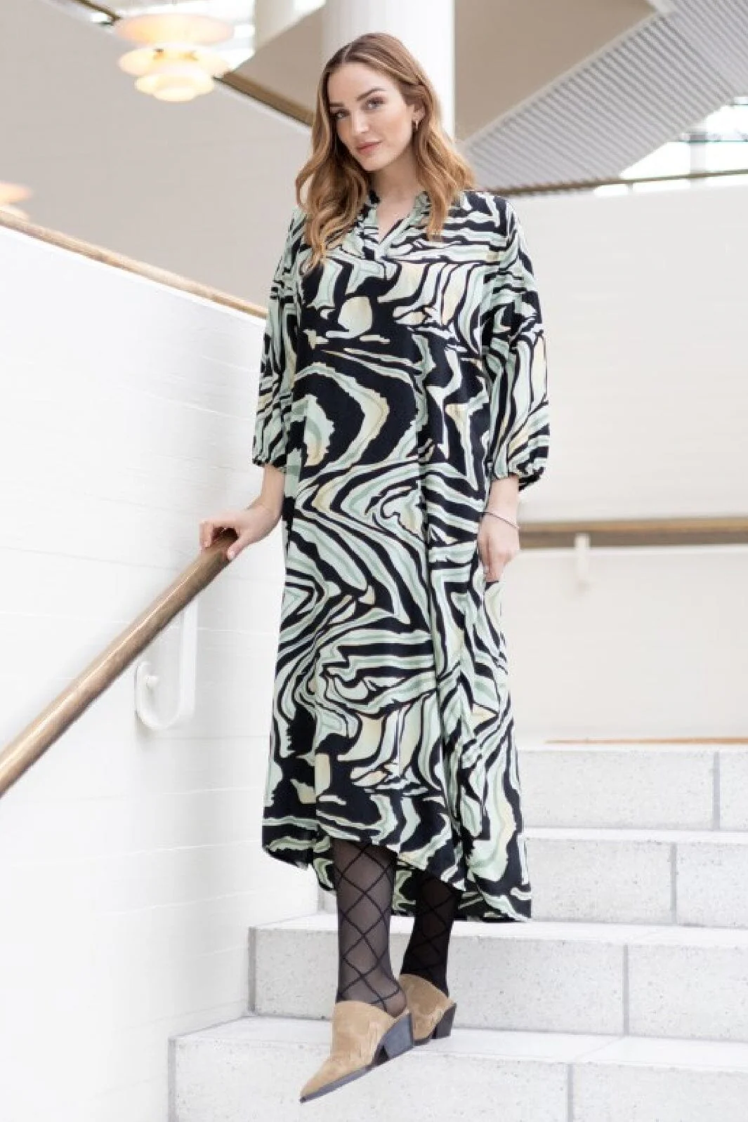 Black Colour Bcluna Dakota Kaftan Dress
