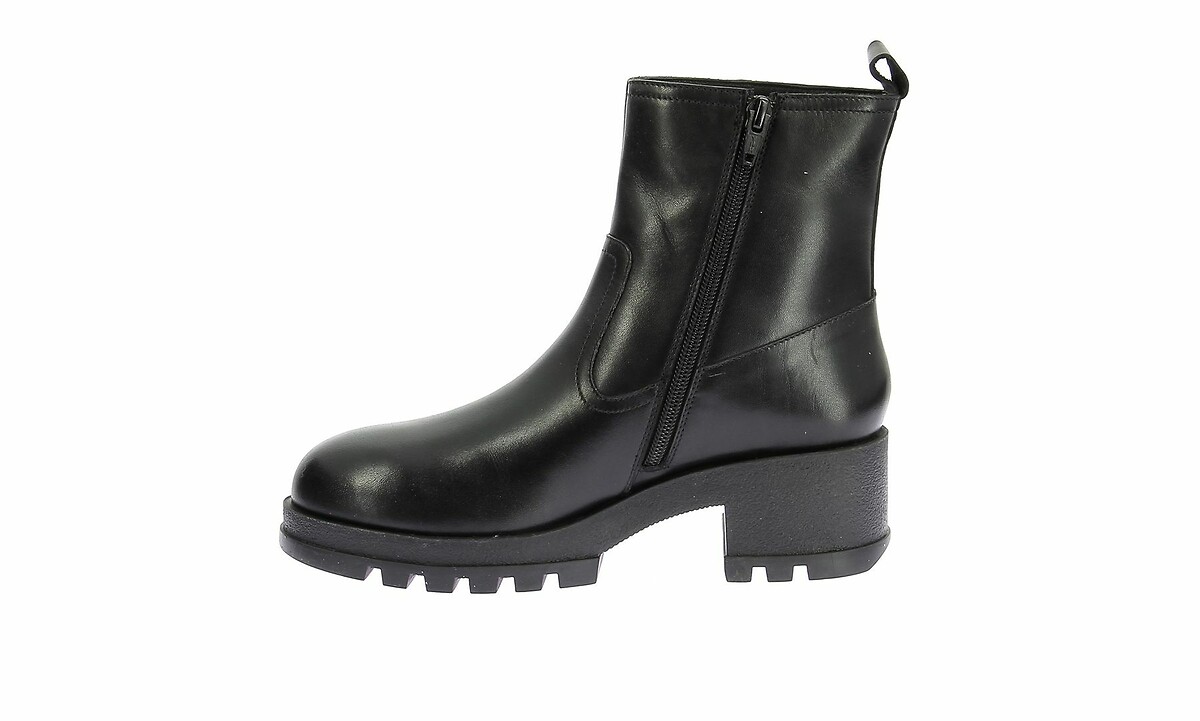 KICKERS<br>Botas de tornozelo de couro com salto Kick Bootela