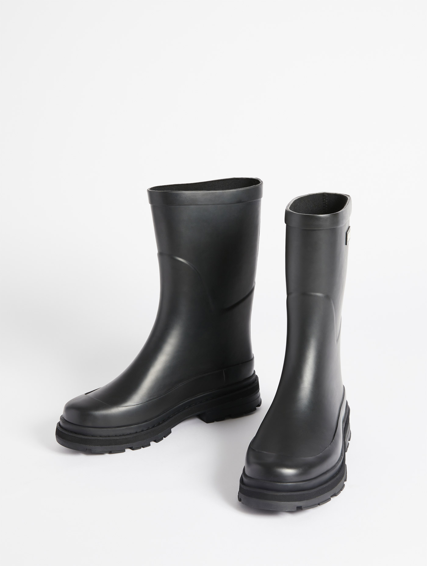 Le bottillon de pluie hybride, pour un style à toute épreuve NOIR