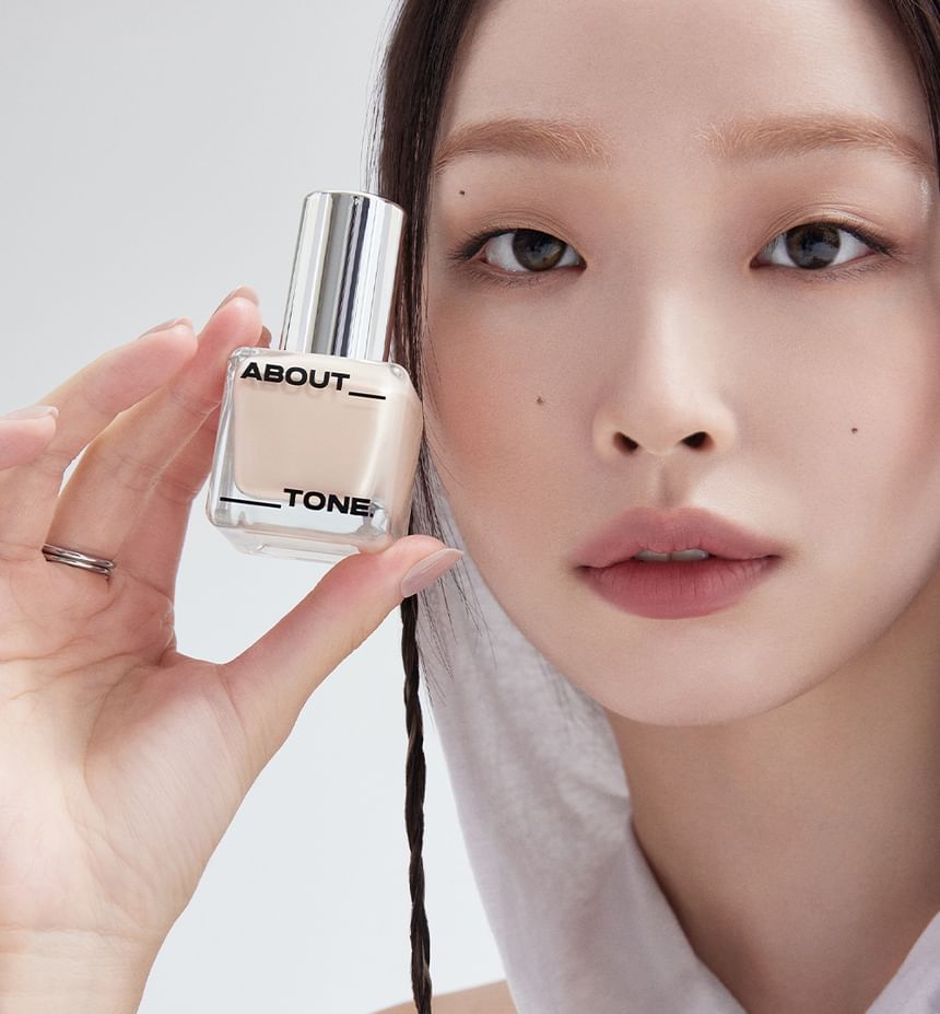 ABOUT_TONE - Skin Layer Fit Foundation - 5 kleuren