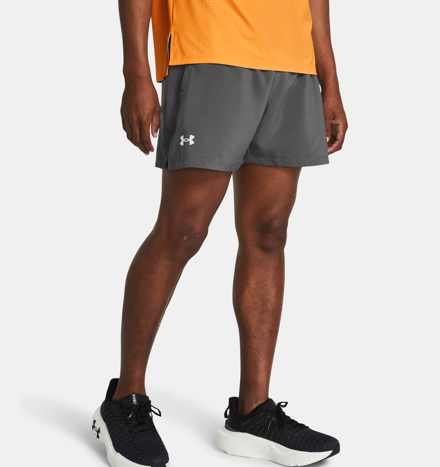 Under Armour  Launch 5