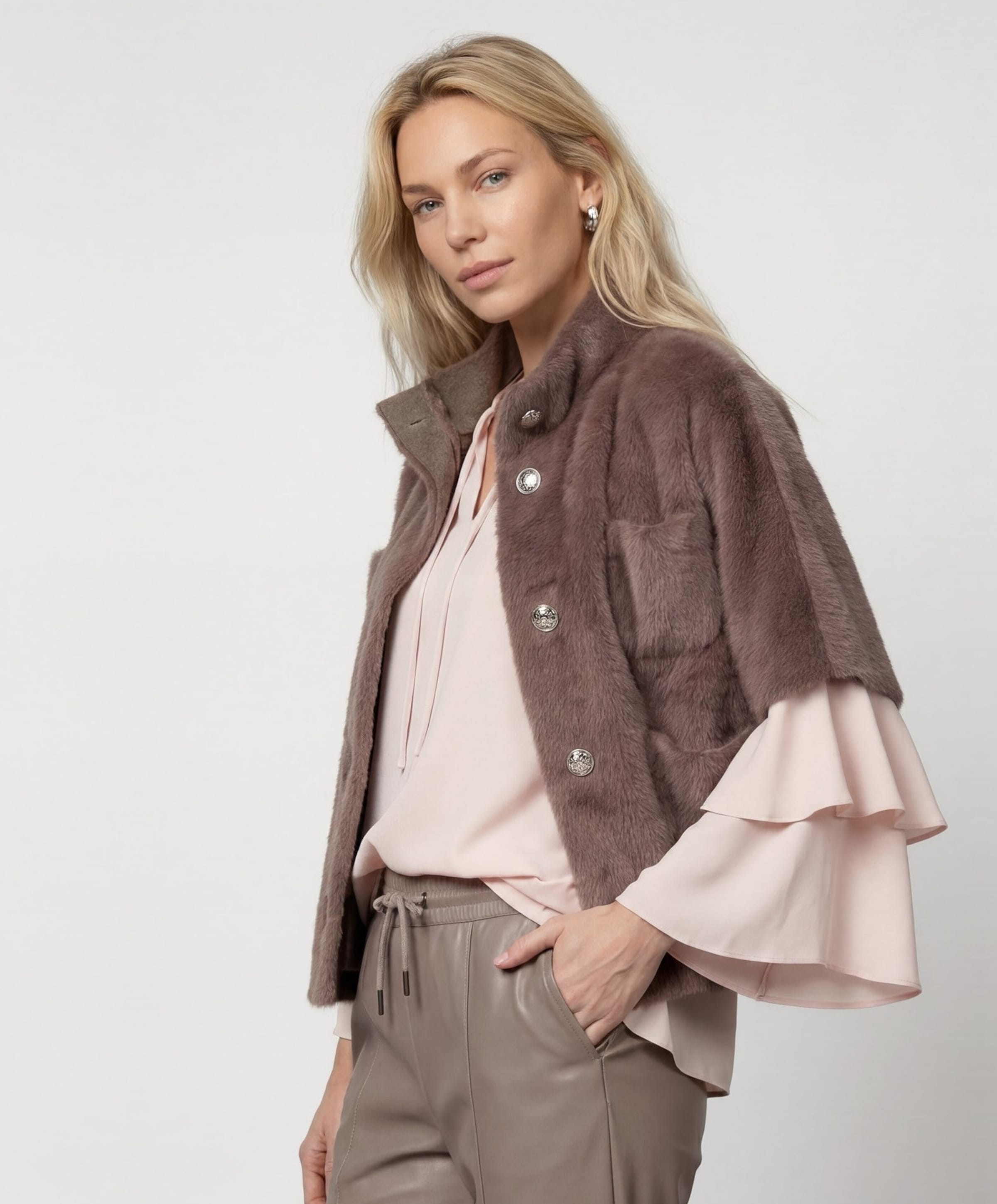 Monari Dames cape beige