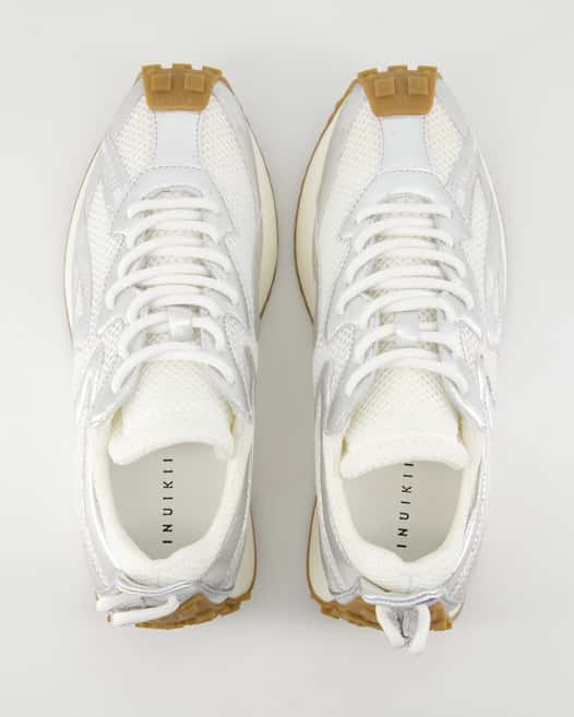 Inuikii Maribella Runner Metallic Sneaker in Silber