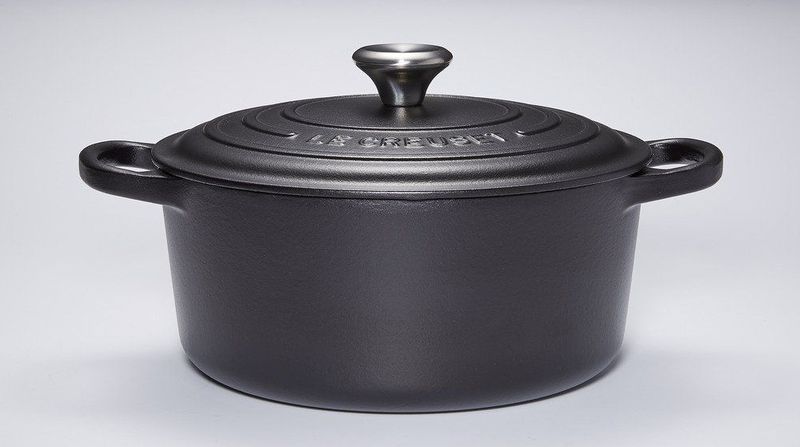 Le Creuset - Signature - Braadpan - Mat Zwart - Gietijzer - Ø 26 cm