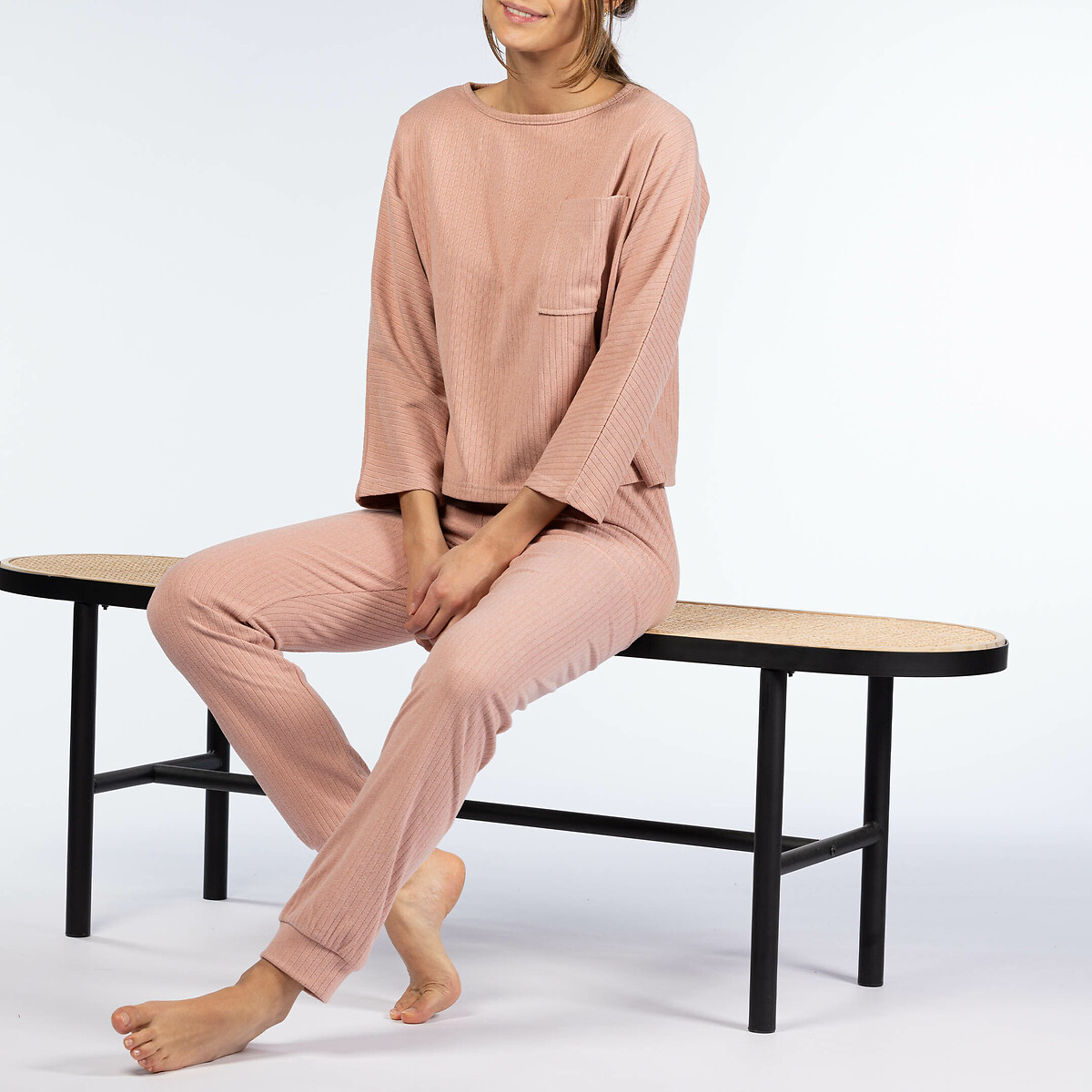 MELISSA BROWN<br>Pijama Geribd para usar em casa, aconchegante