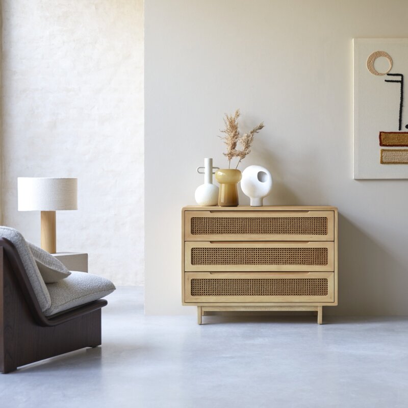 Commode en orme massif et cannage Luis