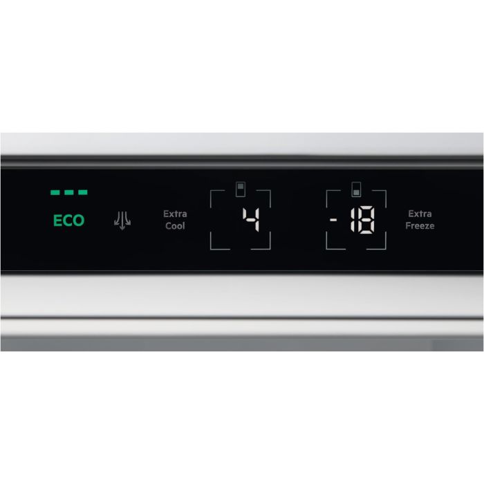 AEG Einbau Kühl-Gefrier-Kombination 7000 GREENZONE TSC7M181DS - Schlepptür // 130€ Cashback