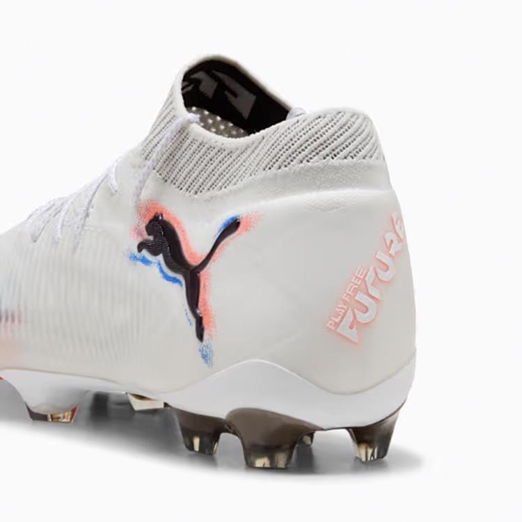 PUMA FUTURE 8 ULTIMATE FG 108581 PUMA-WHITE-PUMA-BLACK-GLOWING