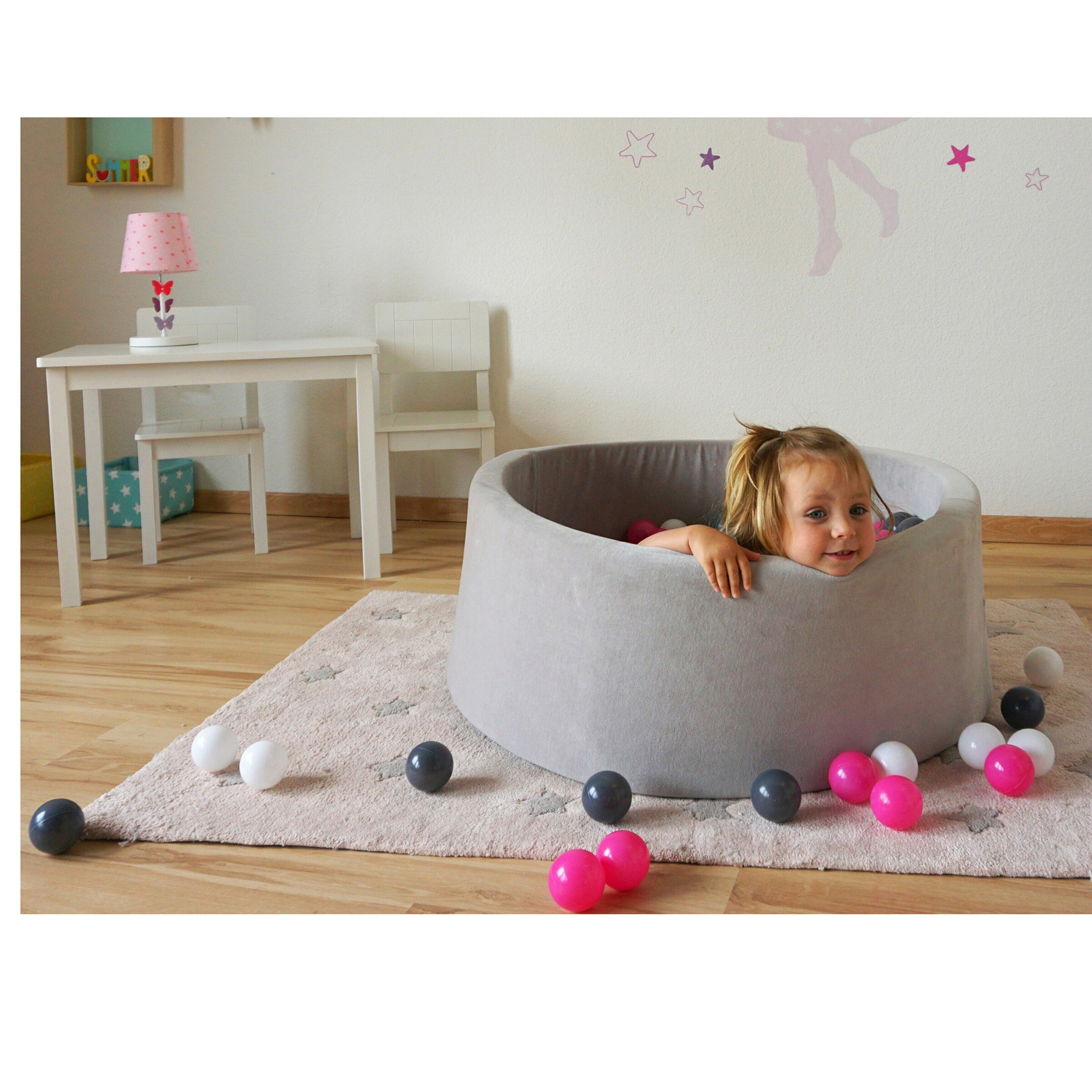 Knorrtoys Bällebad soft - Grey mit 300 Bällen grau/rosa
