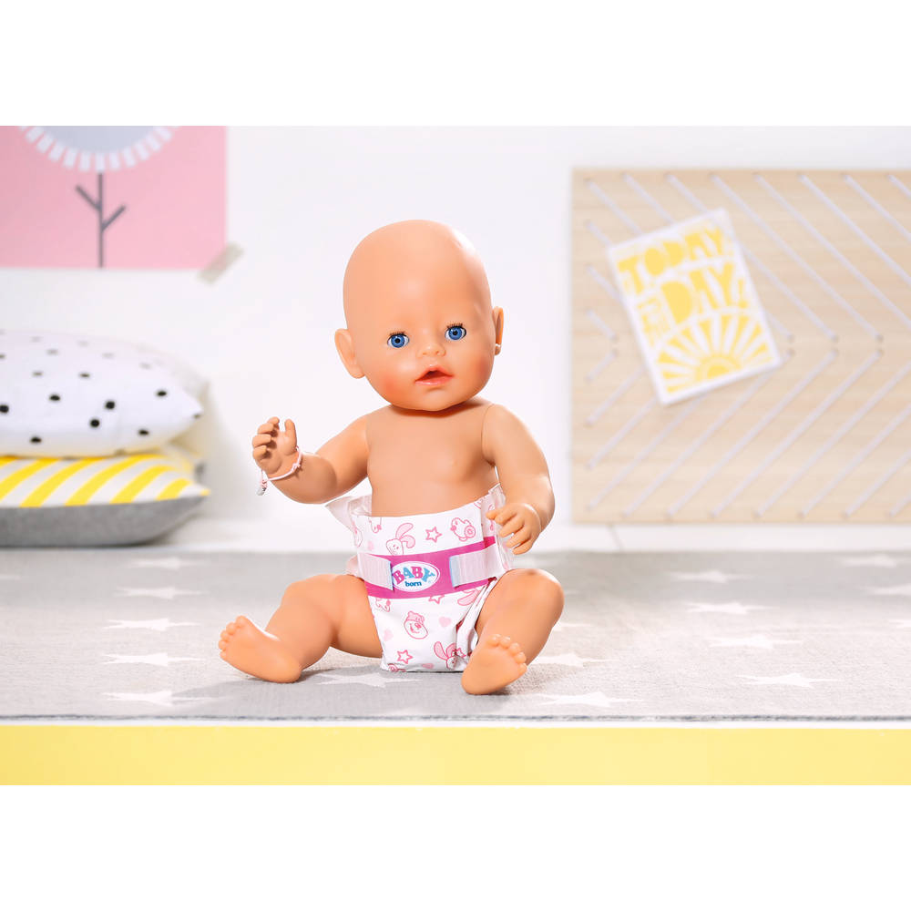BABY born 5 luiers