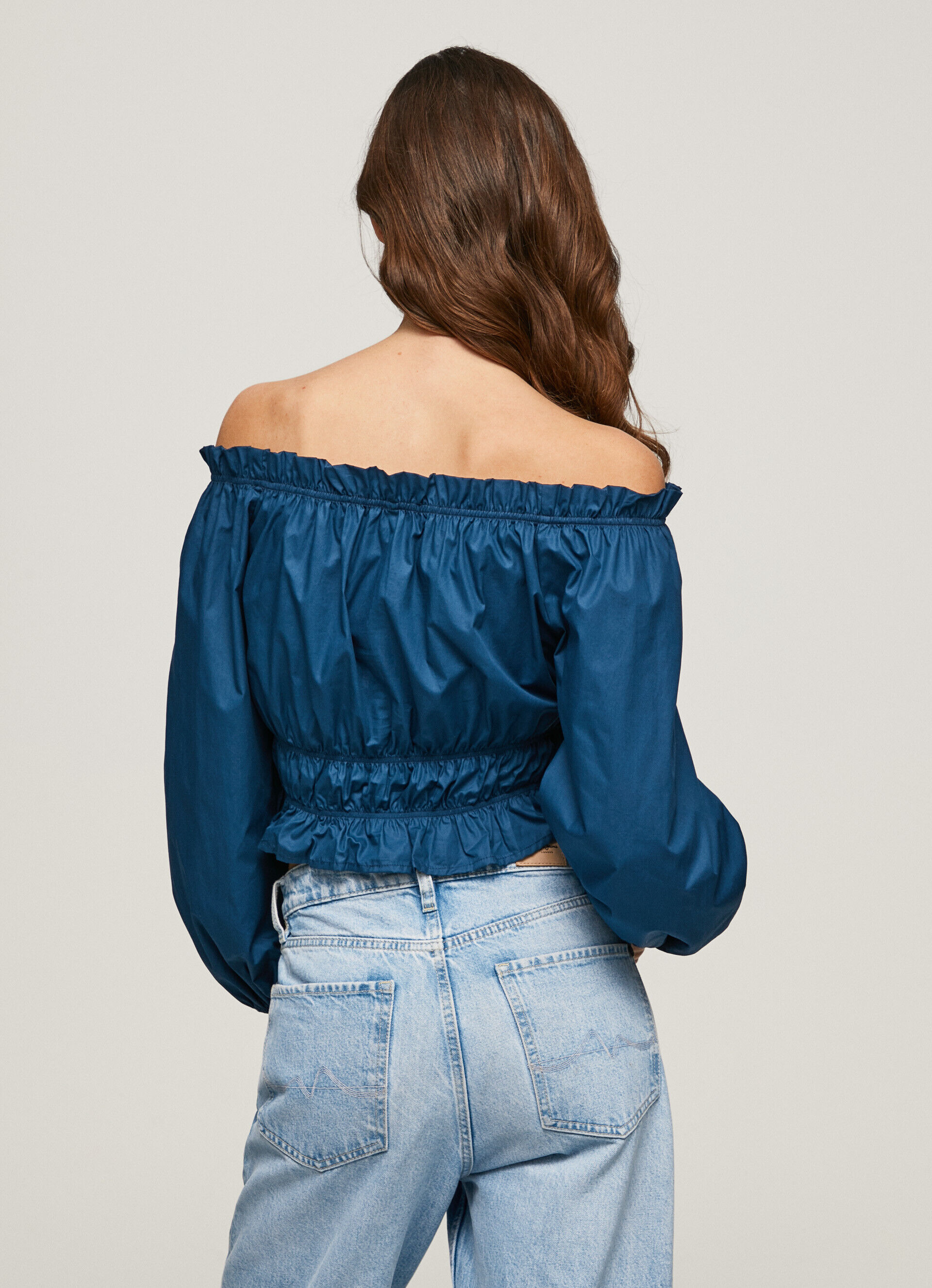 Blusa cropped de popeline de algodão - azul oceano