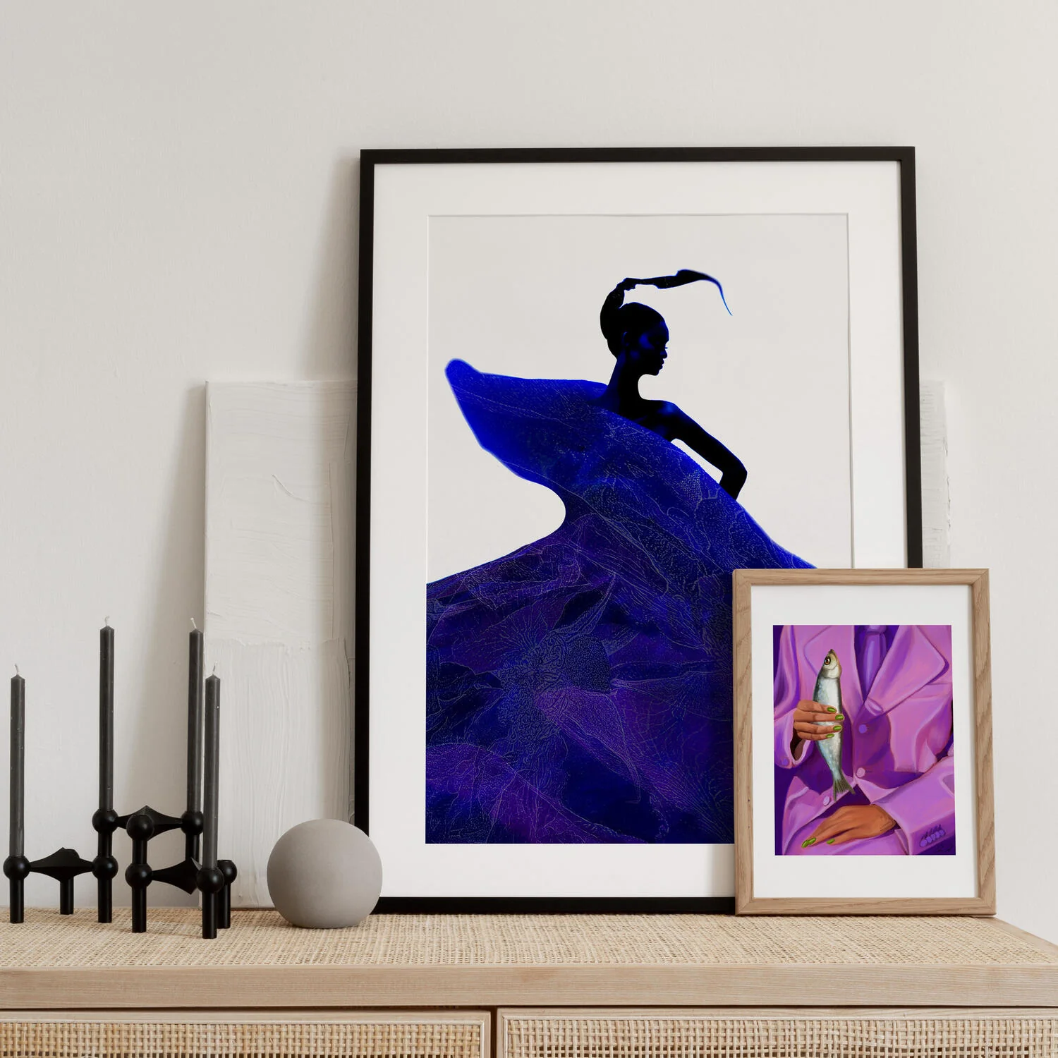 Poster & Frame  Peter Sebastian Black In Blue plakat - 30x40 cm.