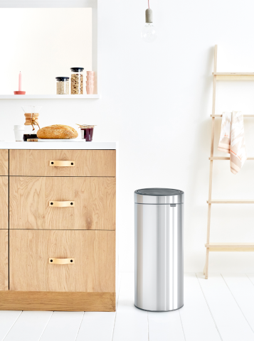 Touch Bin New afvalemmer, 30 liter, kunststof binnenemmer - Matt Steel