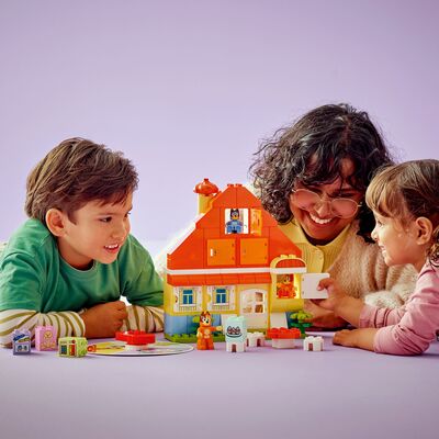 LEGO DUPLO Bluey 10459 Blueys hus med huskespill