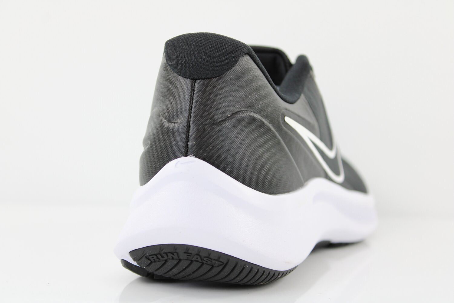 Nike Sneaker