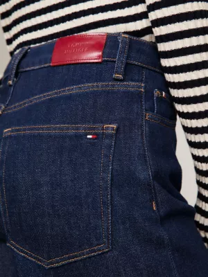 Calça jeans de cintura alta e pernas largas