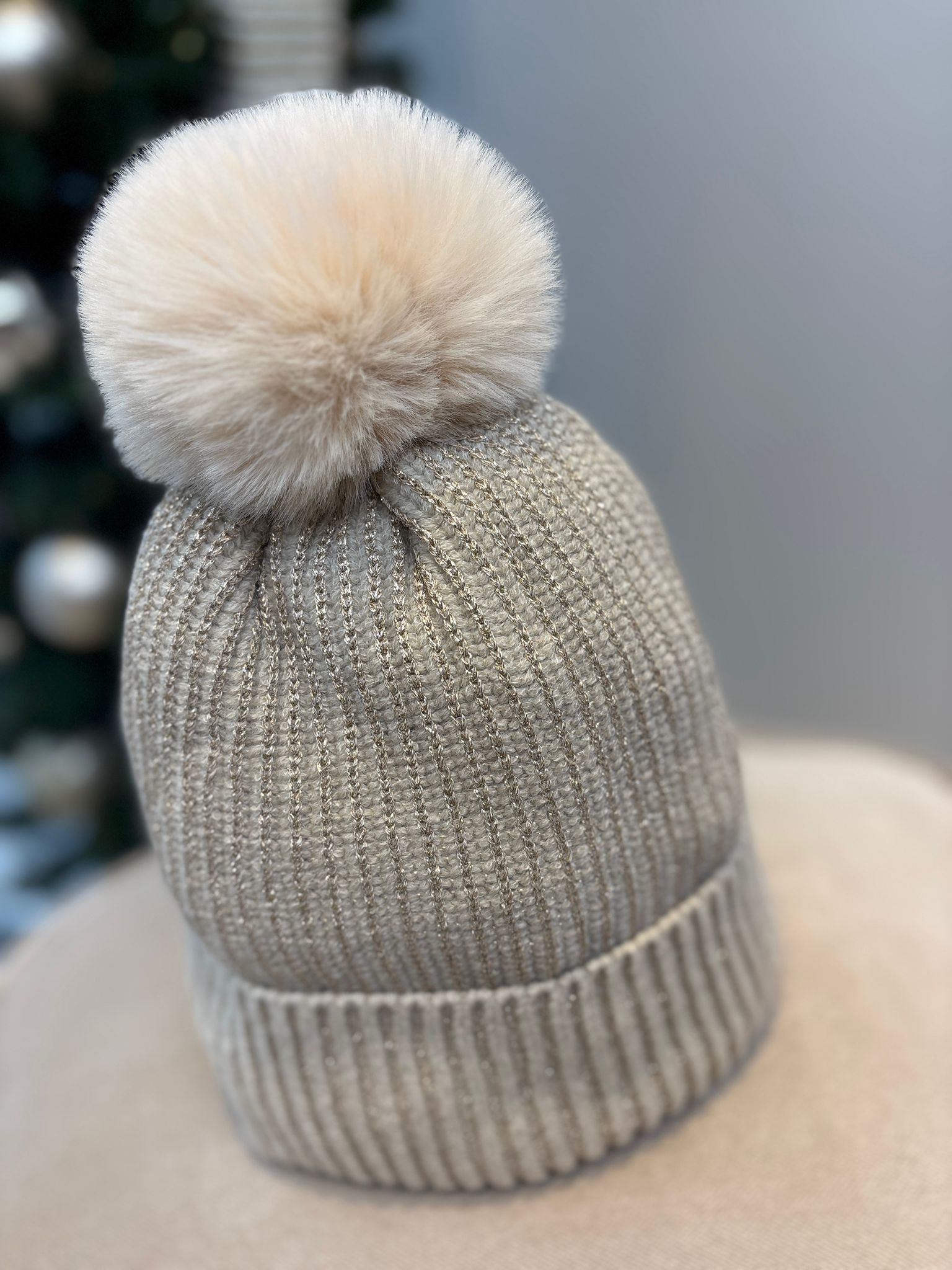Muts Gebreid Goud Beige