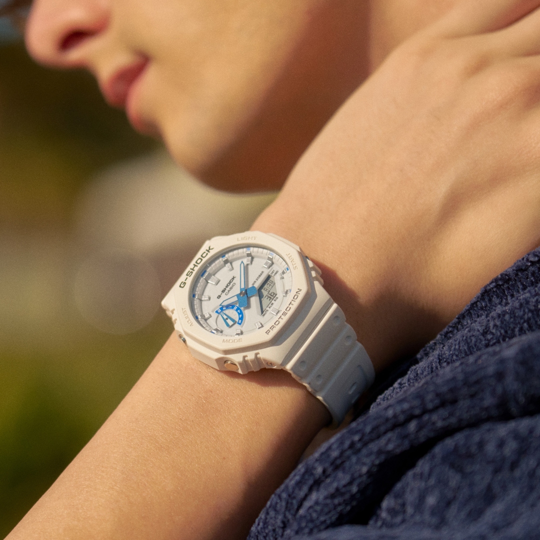 Casio G-Shock Classic Hidden Glow Sea of Stars