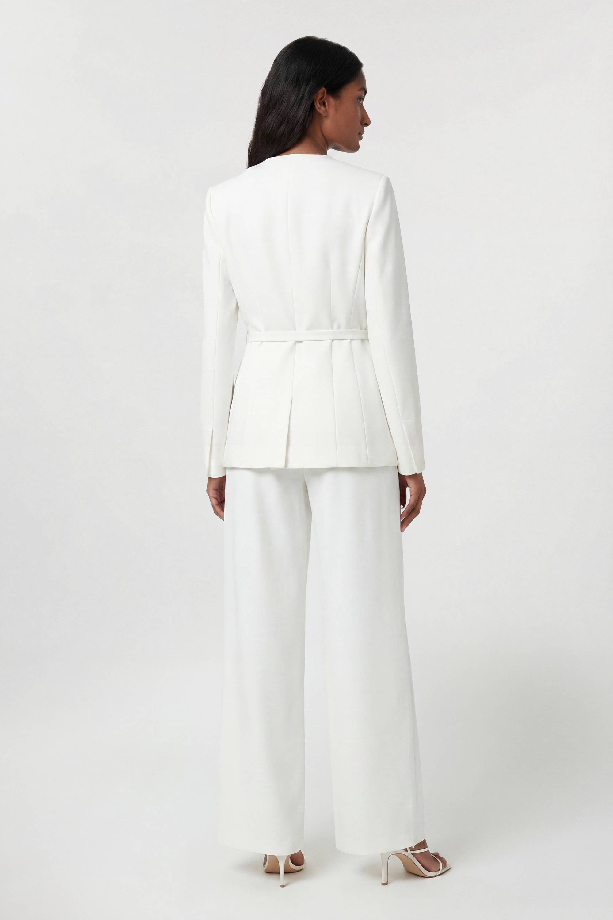 KarenMillen Blazer Ajusté Sans Col En Viscose Stretch Compacte