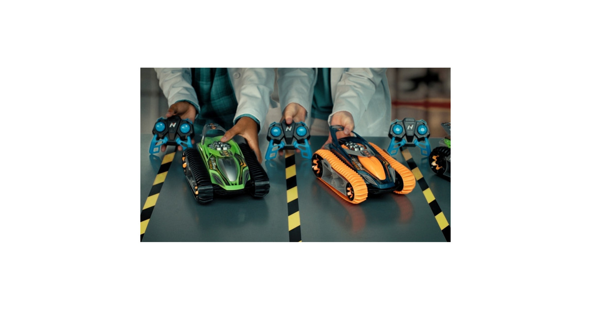 NikkoVelociTrax: Rally Red RC