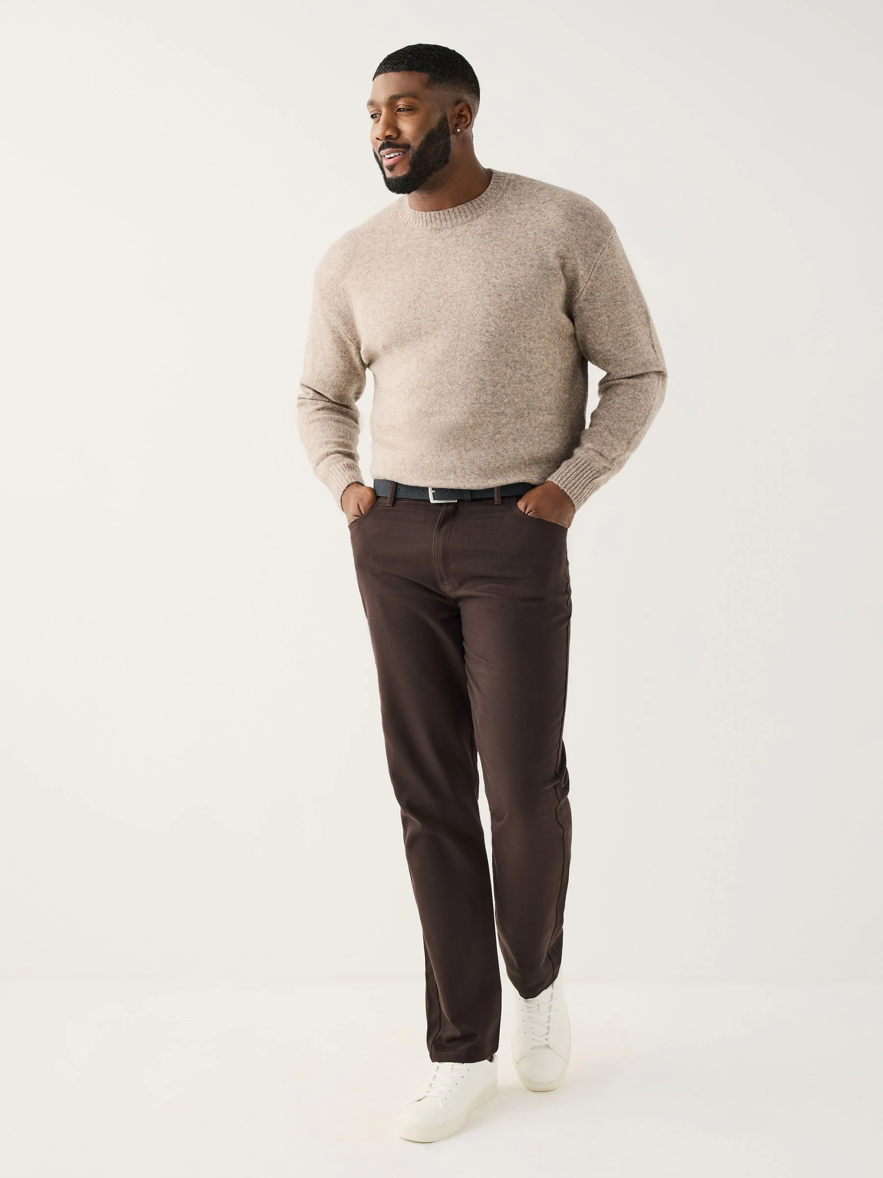 Bruin - Aansluitend - Smart Brushed Cotton TENCEL™ Lyocell Blend Chinos With Belt