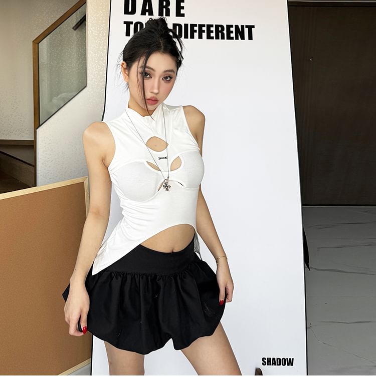 Bababy - Tanktop met geplooide hals, asymmetrische uitsparing en slanke pasvorm