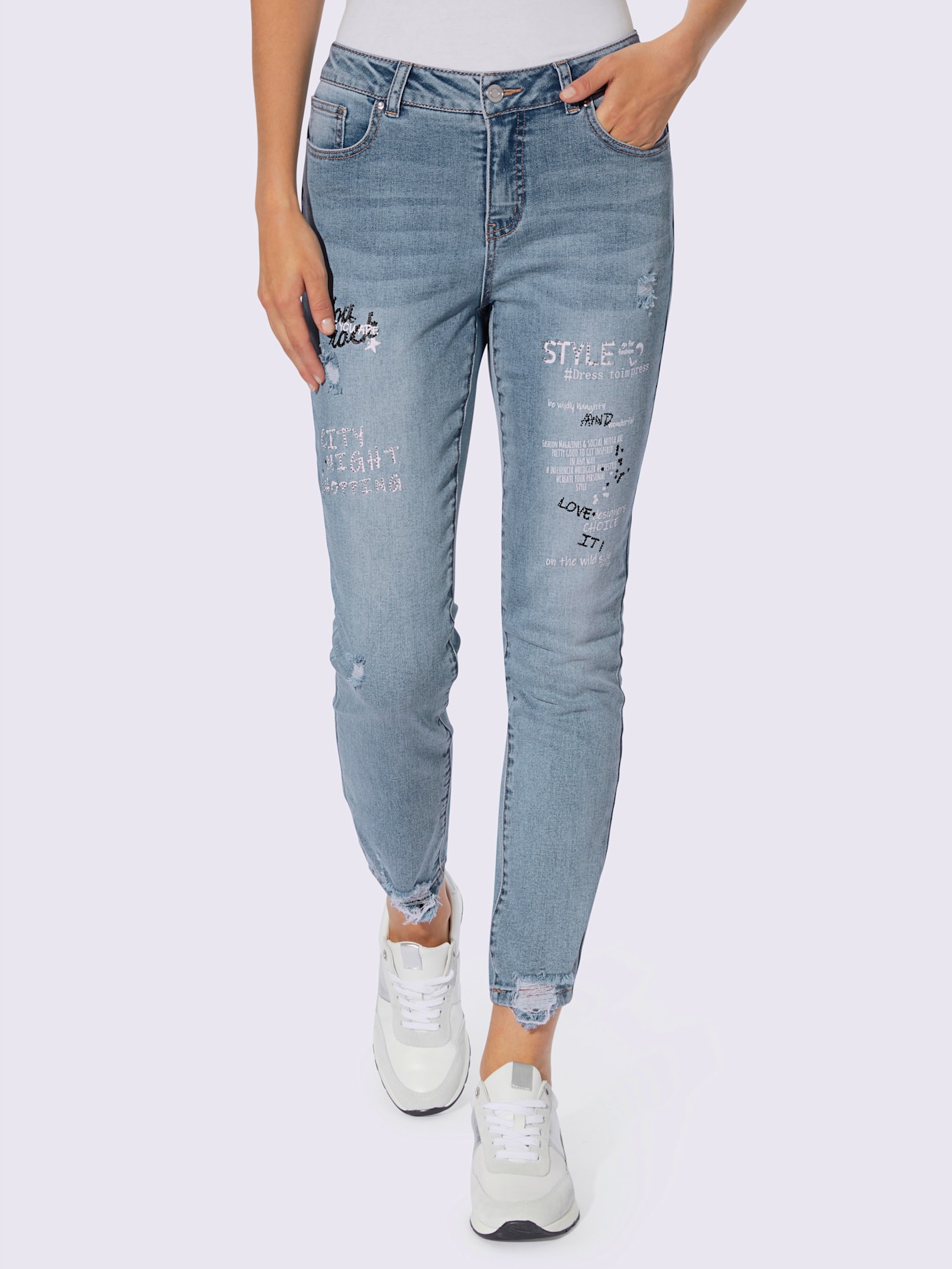 Jean inscription avec petites pierres brillantes fantaisie
