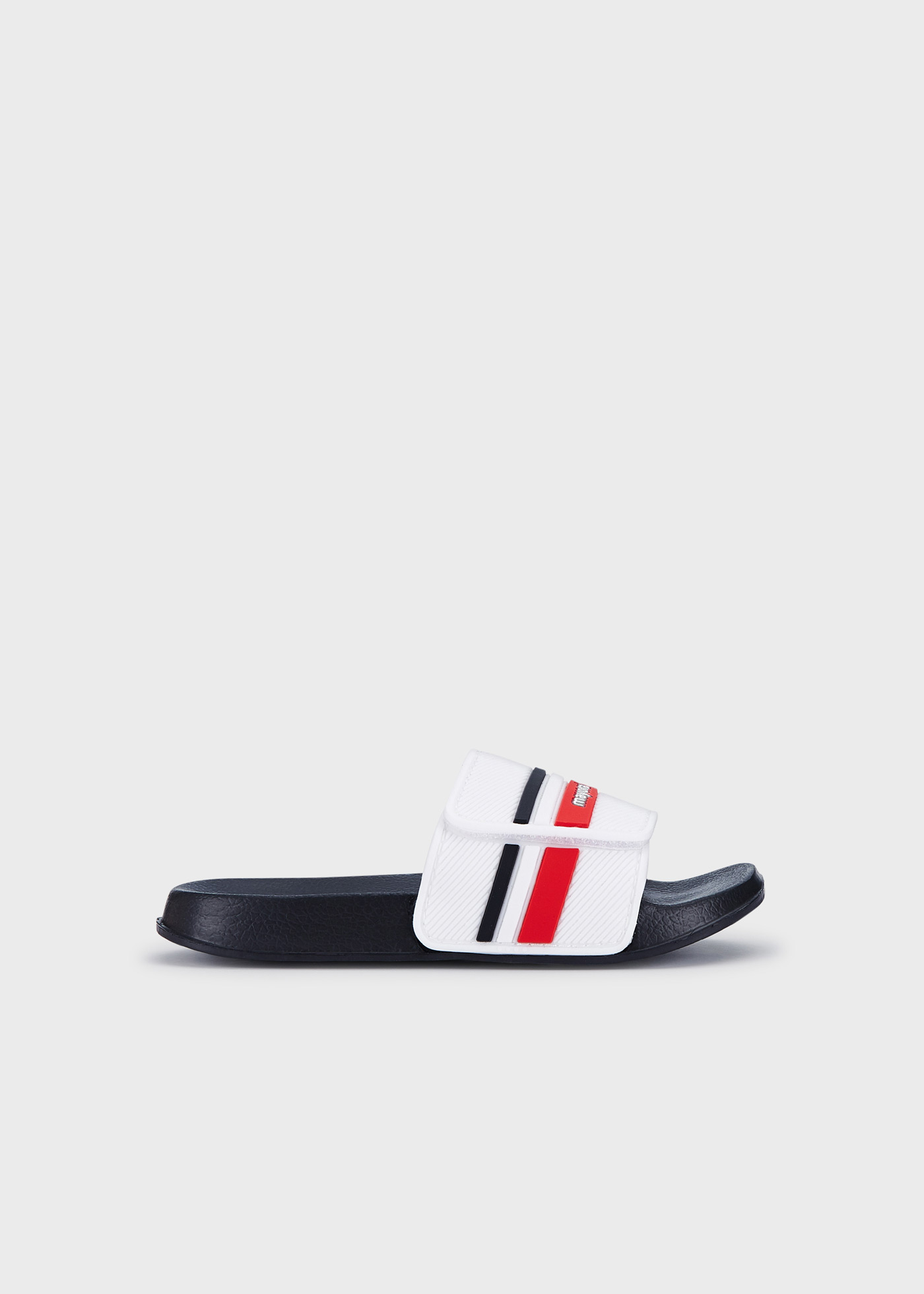 Sandália de praia com fecho de velcro