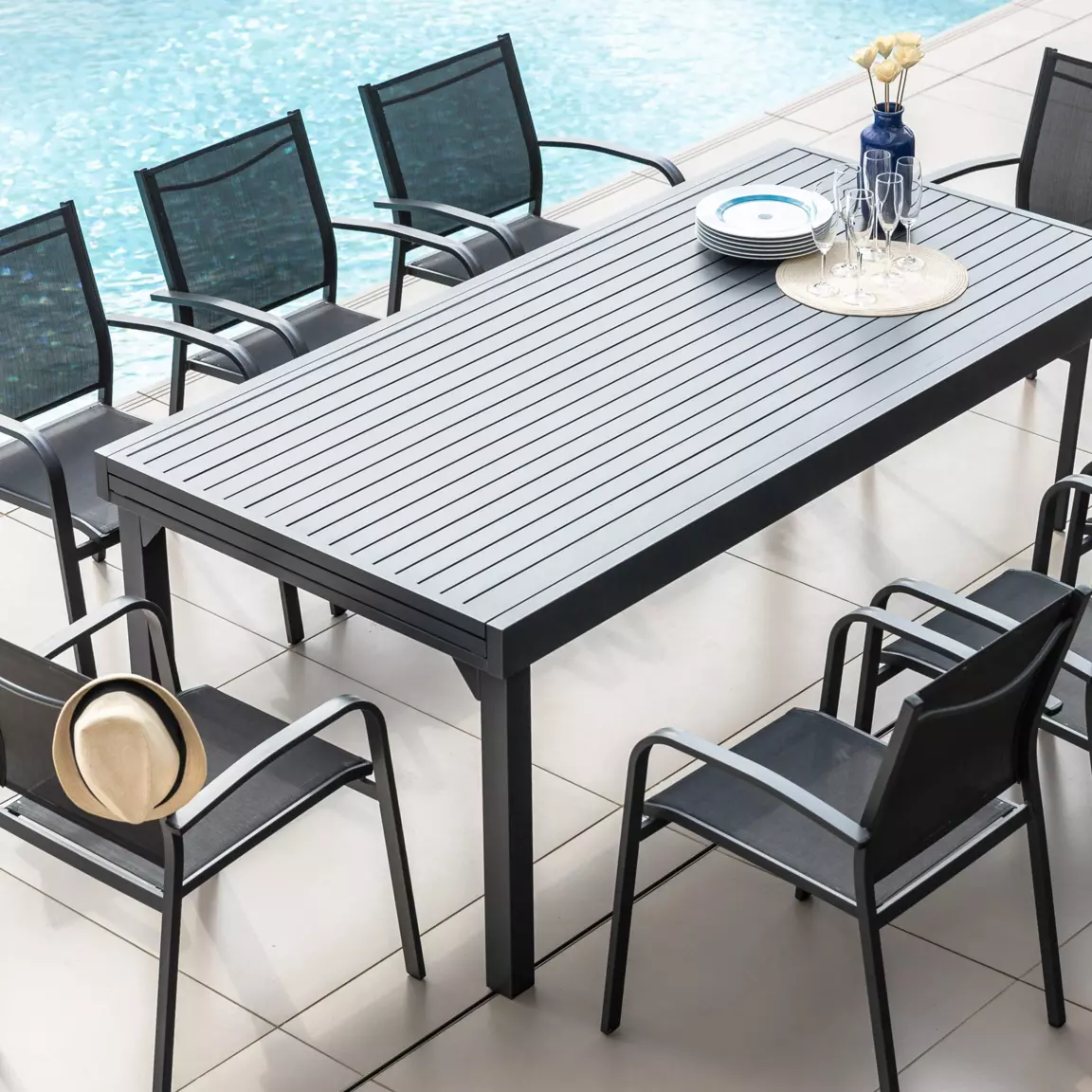 Table de jardin extensible aluminium 12 places (200/320 x 100 cm) Murano Gris anthracite
