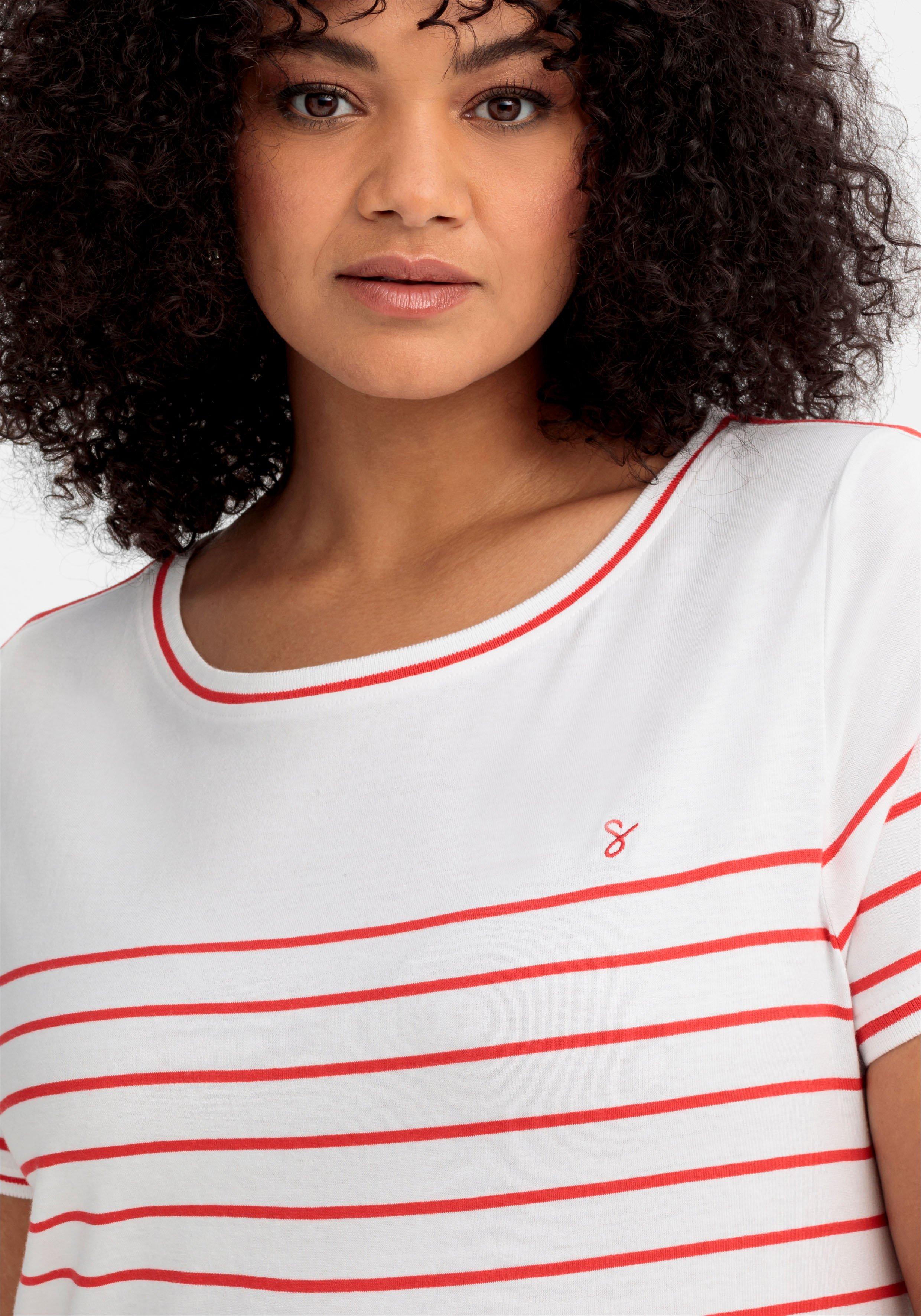 Ringelshirt mit Kontrastdetails